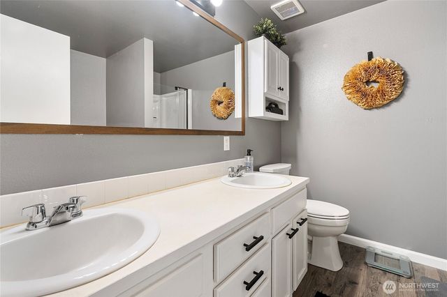 12718 166th Street Ct E, Puyallup, WA 98374