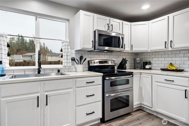 12718 166th Street Ct E, Puyallup, WA 98374