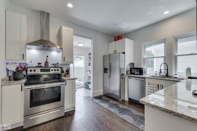 818 Parkway Avenue, Indianapolis, IN 46203