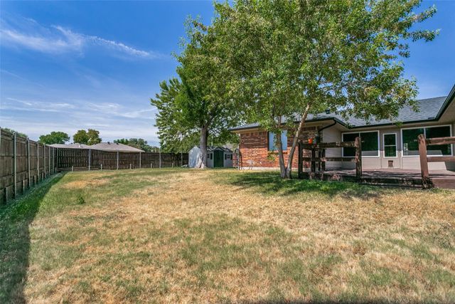 928 Ledgemont Drive, Plano, TX 75025