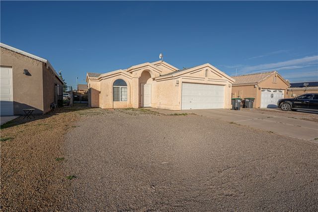 9915 S Needles Drive, Mohave Valley, AZ 86440