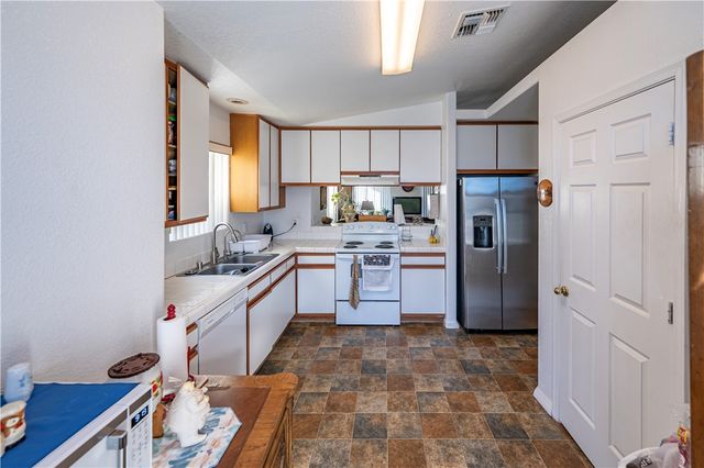 9915 S Needles Drive, Mohave Valley, AZ 86440