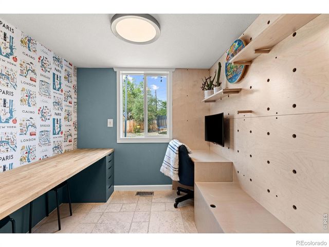 725 Hermes Circle, Lafayette, CO 80026