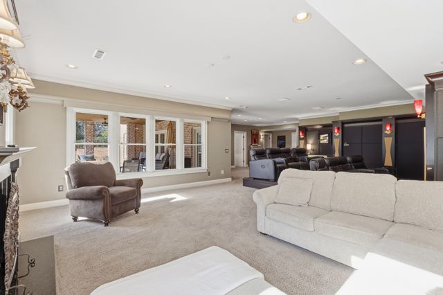 201 Lake Ridge Ct, Franklin, TN 37069