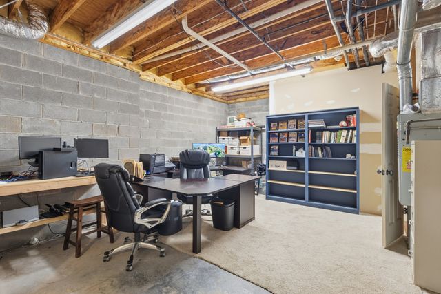 201 Lake Ridge Ct, Franklin, TN 37069