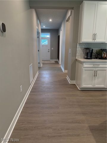 1164 Fox Run, Grafton, OH 44044