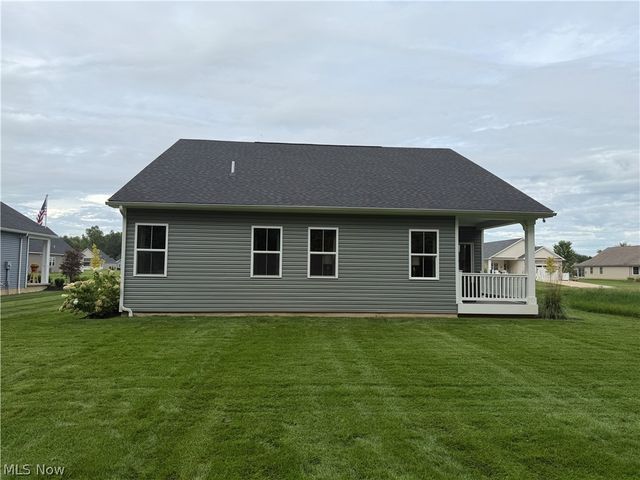 1164 Fox Run, Grafton, OH 44044