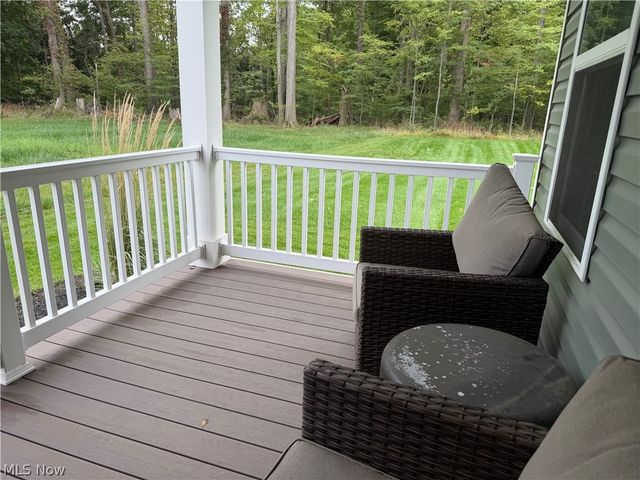 1164 Fox Run, Grafton, OH 44044