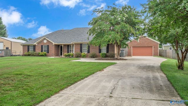 1379 Carroll Road, Harvest, AL 35749