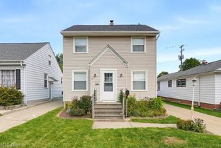 4214 Longwood Avenue, Parma, OH 44134