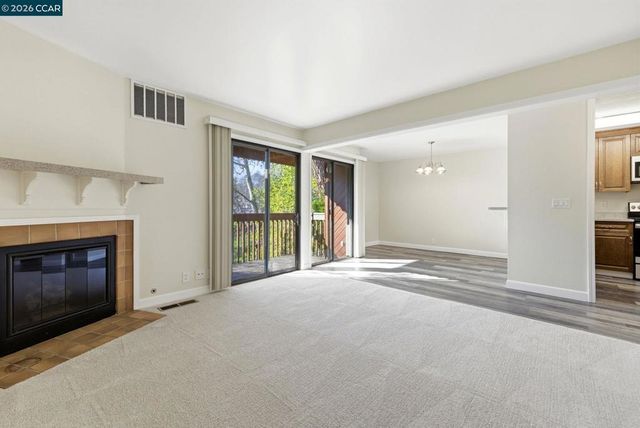 1761 Carmel Dr 203, Walnut Creek, CA 94596