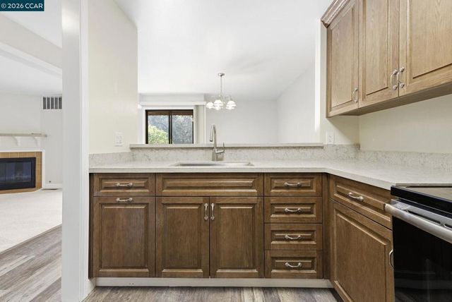 1761 Carmel Dr 203, Walnut Creek, CA 94596