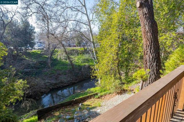 1761 Carmel Dr 203, Walnut Creek, CA 94596