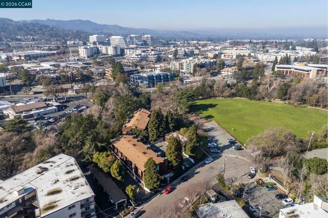 1761 Carmel Dr 203, Walnut Creek, CA 94596