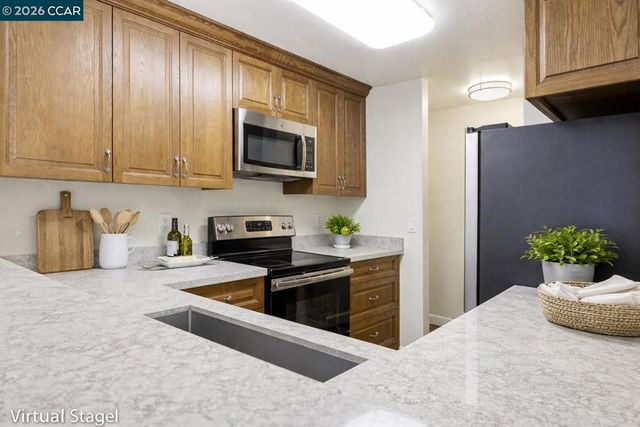 1761 Carmel Dr 203, Walnut Creek, CA 94596