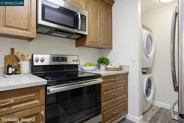 1761 Carmel Dr 203, Walnut Creek, CA 94596