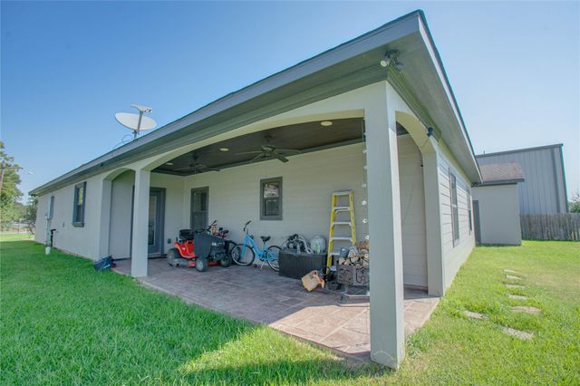 21074 Briar Chase Drive, Porter, TX 77365