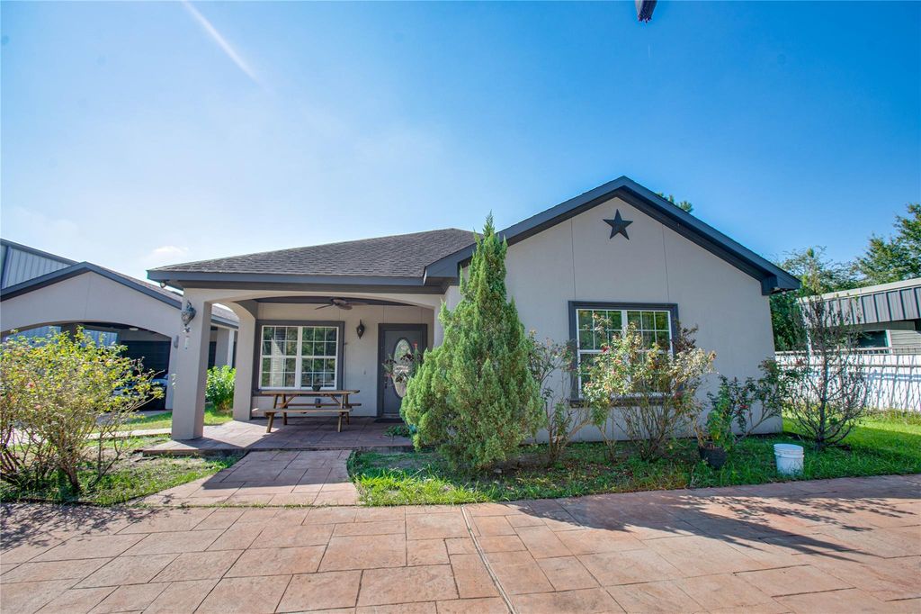 21074 Briar Chase Drive, Porter, TX 77365