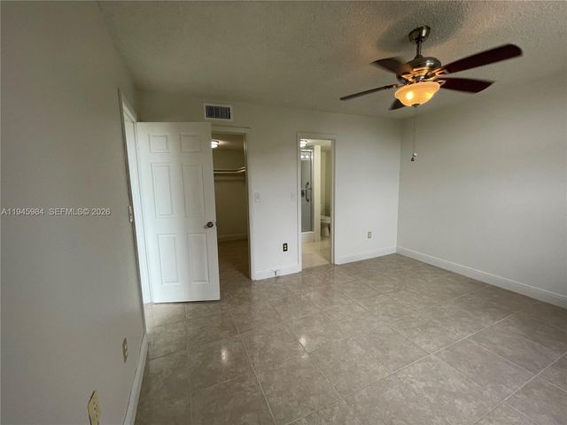 10090 NW 80th Ct 1304, Hialeah Gardens, FL 33016