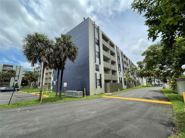 10090 NW 80th Ct 1304, Hialeah Gardens, FL 33016
