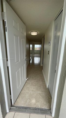 10090 NW 80th Ct 1304, Hialeah Gardens, FL 33016