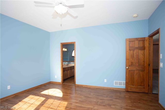 647 N Ridgecliff Street, Tallmadge, OH 44278