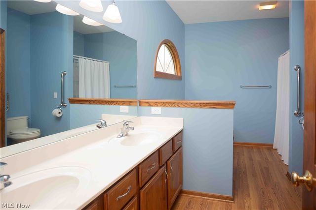 647 N Ridgecliff Street, Tallmadge, OH 44278