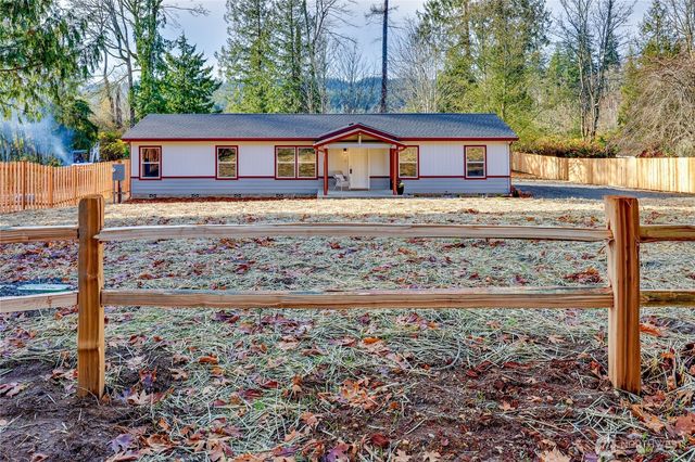 21381 Howard Avenue NE, Kingston, WA 98346