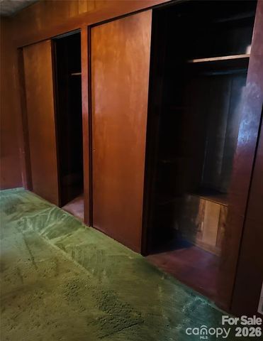 90 Tremont Street, Asheville, NC 28806