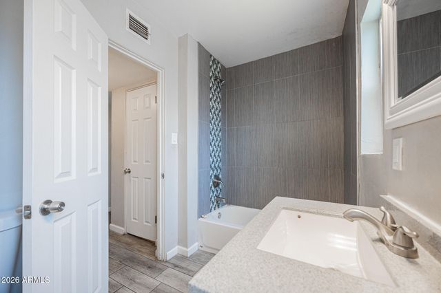 1503 E HARVARD Street A, Phoenix, AZ 85006