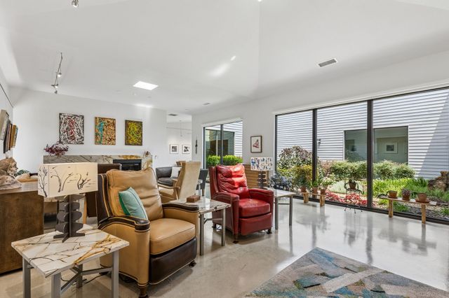 11057 Mandalay Drive, Dallas, TX 75228