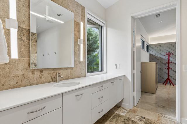 11057 Mandalay Drive, Dallas, TX 75228