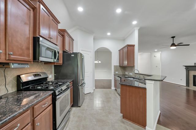 2420 Winter Trail Drive, Conroe, TX 77304