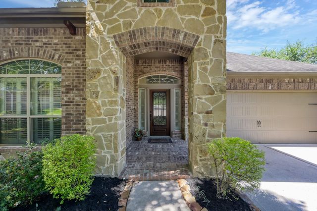 2420 Winter Trail Drive, Conroe, TX 77304