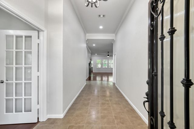 2420 Winter Trail Drive, Conroe, TX 77304