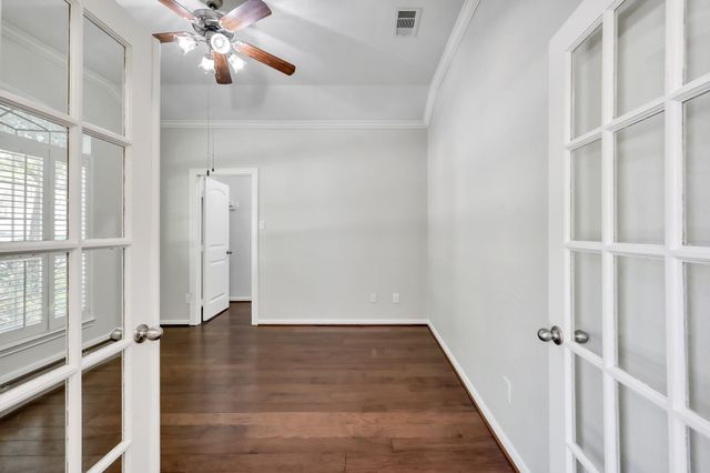 2420 Winter Trail Drive, Conroe, TX 77304