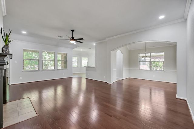 2420 Winter Trail Drive, Conroe, TX 77304