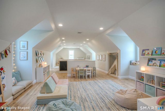 33 Myrtle Street, Norwalk, CT 06855