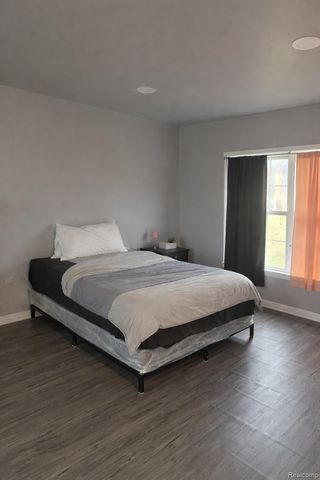 6007 Huff Street, Westland, MI 48185