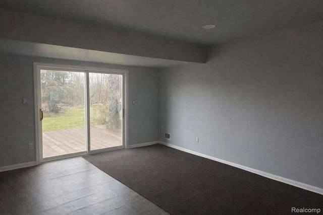 6007 Huff Street, Westland, MI 48185