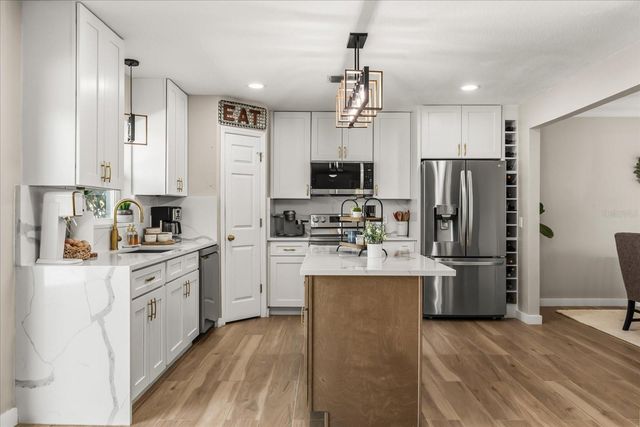 7554 LAKE ANDREA CIRCLE, Mount Dora, FL 32757