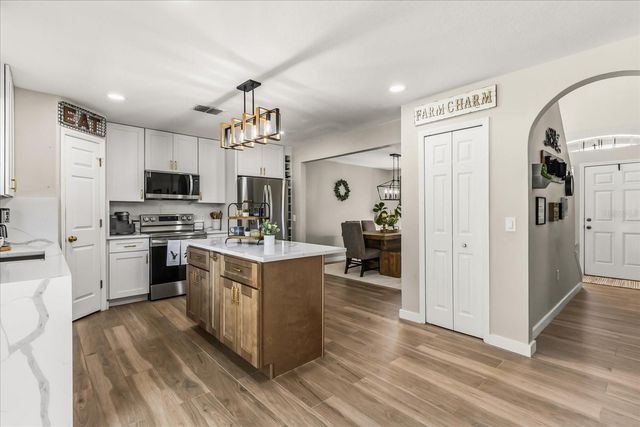 7554 LAKE ANDREA CIRCLE, Mount Dora, FL 32757