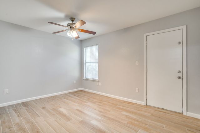 2616 Bomar Avenue 2618, Fort Worth, TX 76103