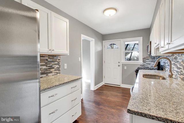 324 WOODBOURNE AVE, Baltimore, MD 21212