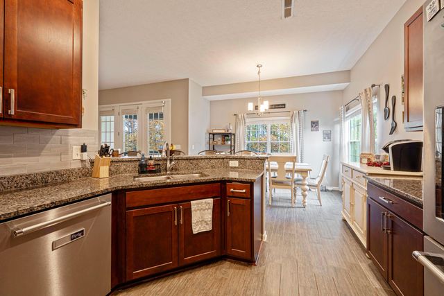 687 Wintergreen Way, Lewis Center, OH 43035