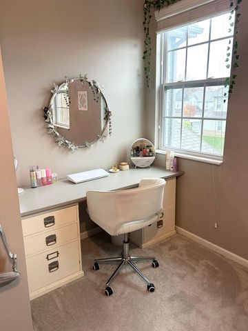 687 Wintergreen Way, Lewis Center, OH 43035