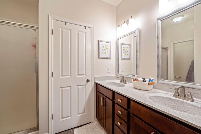 687 Wintergreen Way, Lewis Center, OH 43035