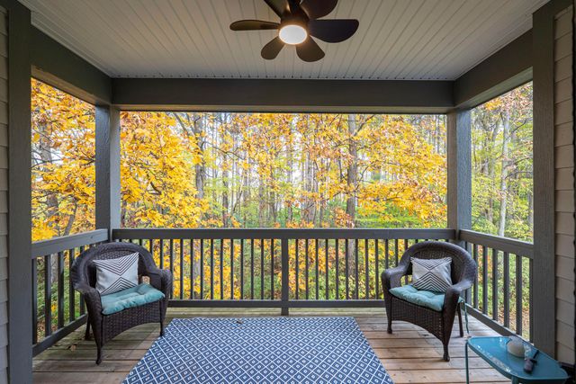 687 Wintergreen Way, Lewis Center, OH 43035