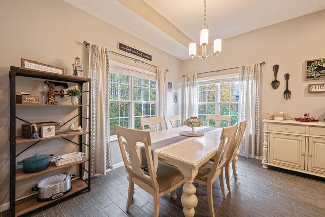 687 Wintergreen Way, Lewis Center, OH 43035