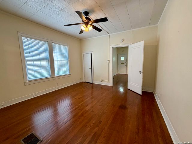 311 E Rosewood, San Antonio, TX 78212